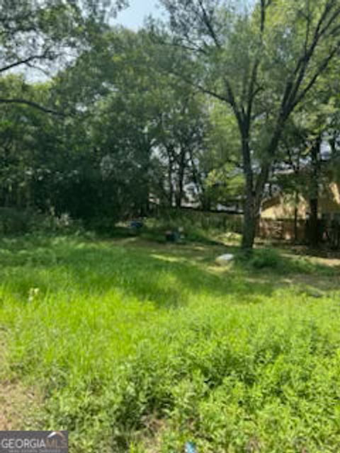 866 Fox ST NW Atlanta GA 30318