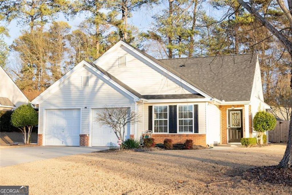 Photo of 1311 PINE ACRE Dr, Sugar Hill, GA 30518 (MLS # 10662484)