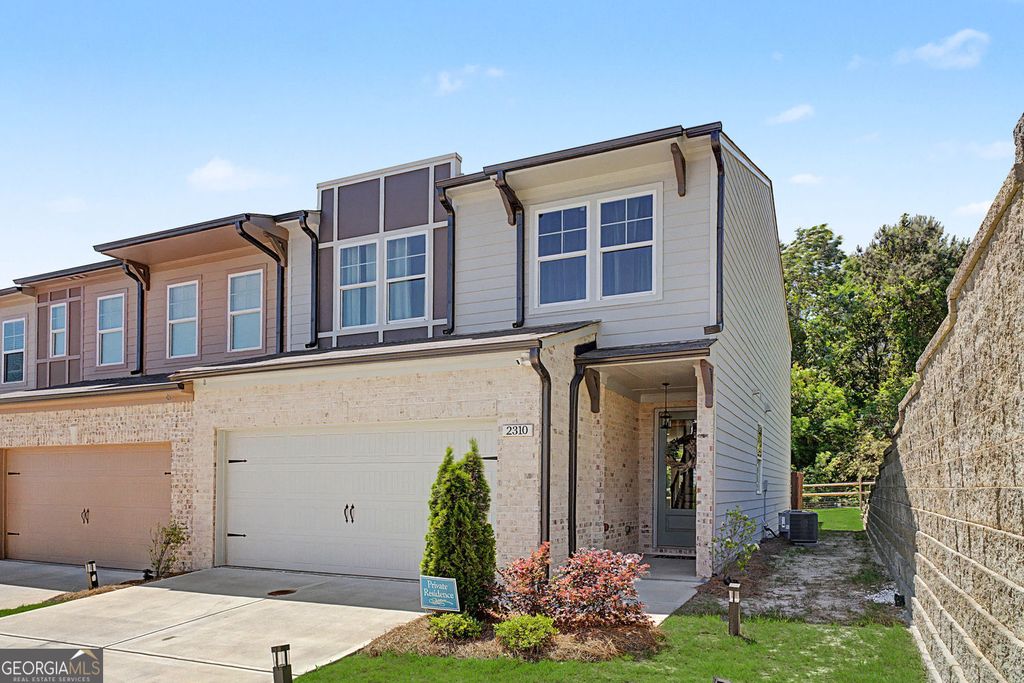 Photo of 2310 Portrush Way SE, Atlanta, GA 30339 (MLS # 10766411)