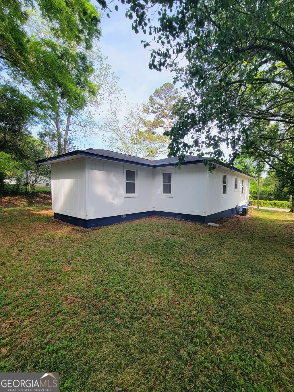 Photo of 506 E 6th Street, West Point, GA 31833 (MLS # 10726565)