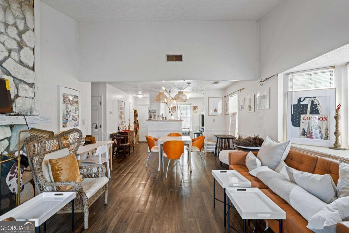 8260 Canyon Forge DR