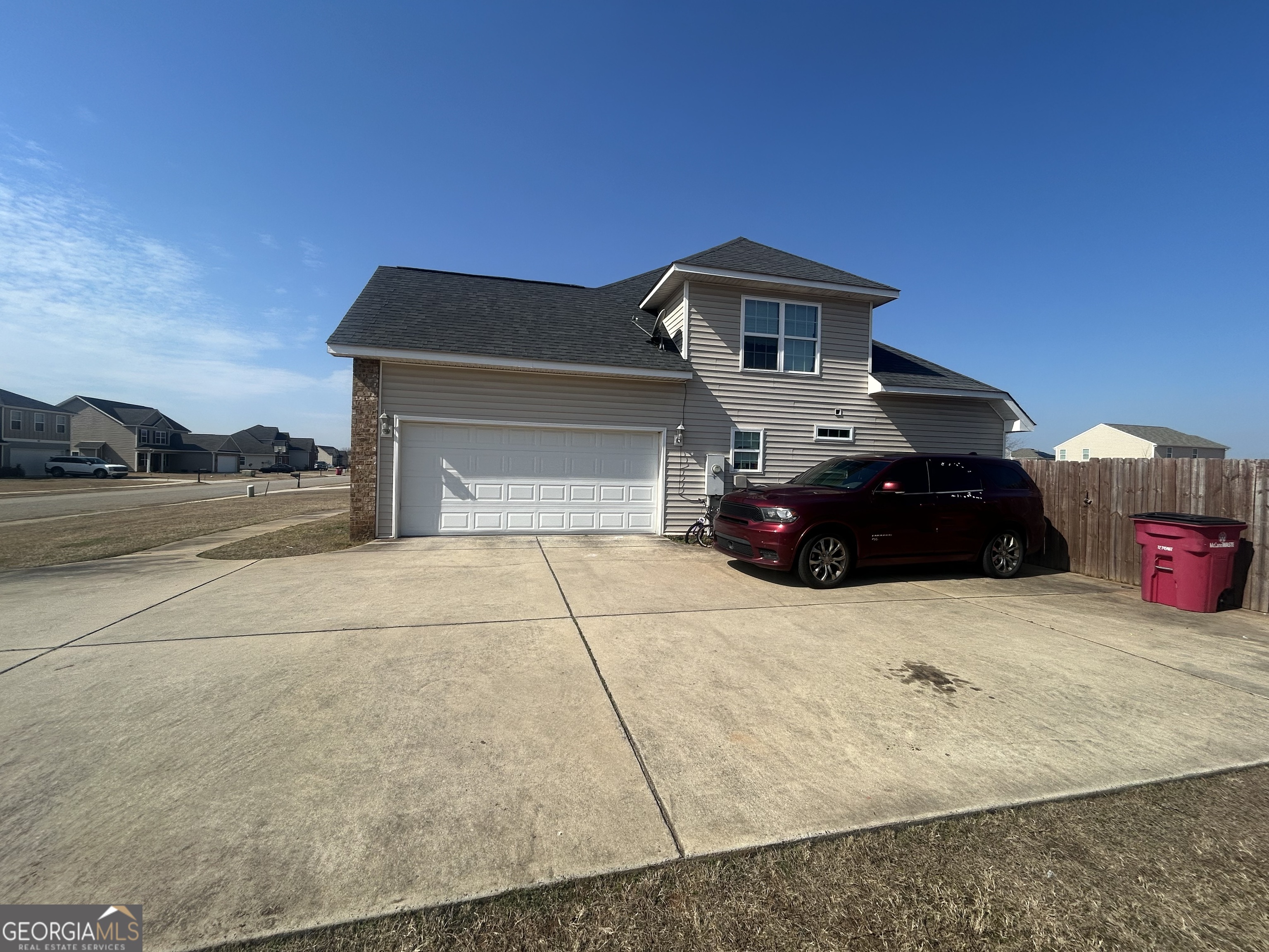 328 Pheasant Run TRL