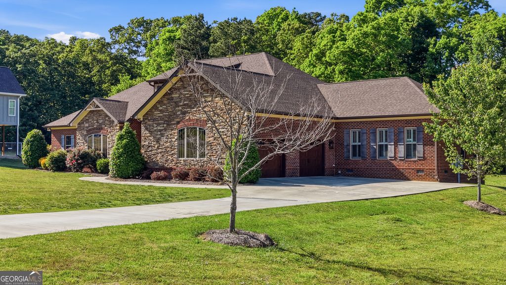 Photo of 1010 Buckingham Way, Rocky Face, GA 30740 (MLS # 10775154)