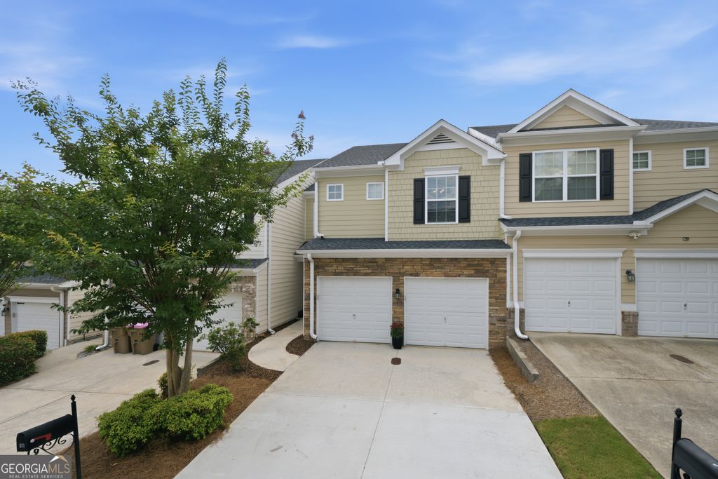 Photo of 251 Cavendar Way #17, Marietta, GA 30066 (MLS # 10786233)