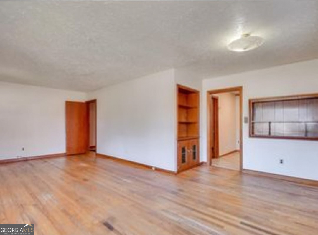 2148 Eastside CT