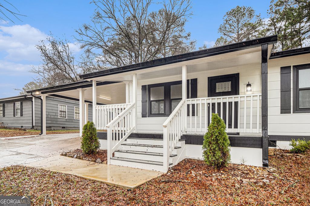 Photo of 31 Habersham Circle NE, Cartersville, GA 30121 (MLS # 10672206)