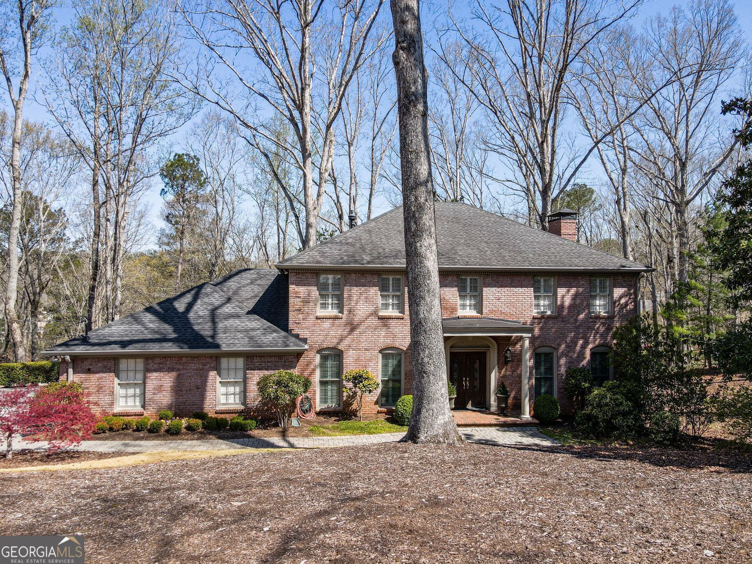 ATLANTA COUNTRY CLUB - Residential