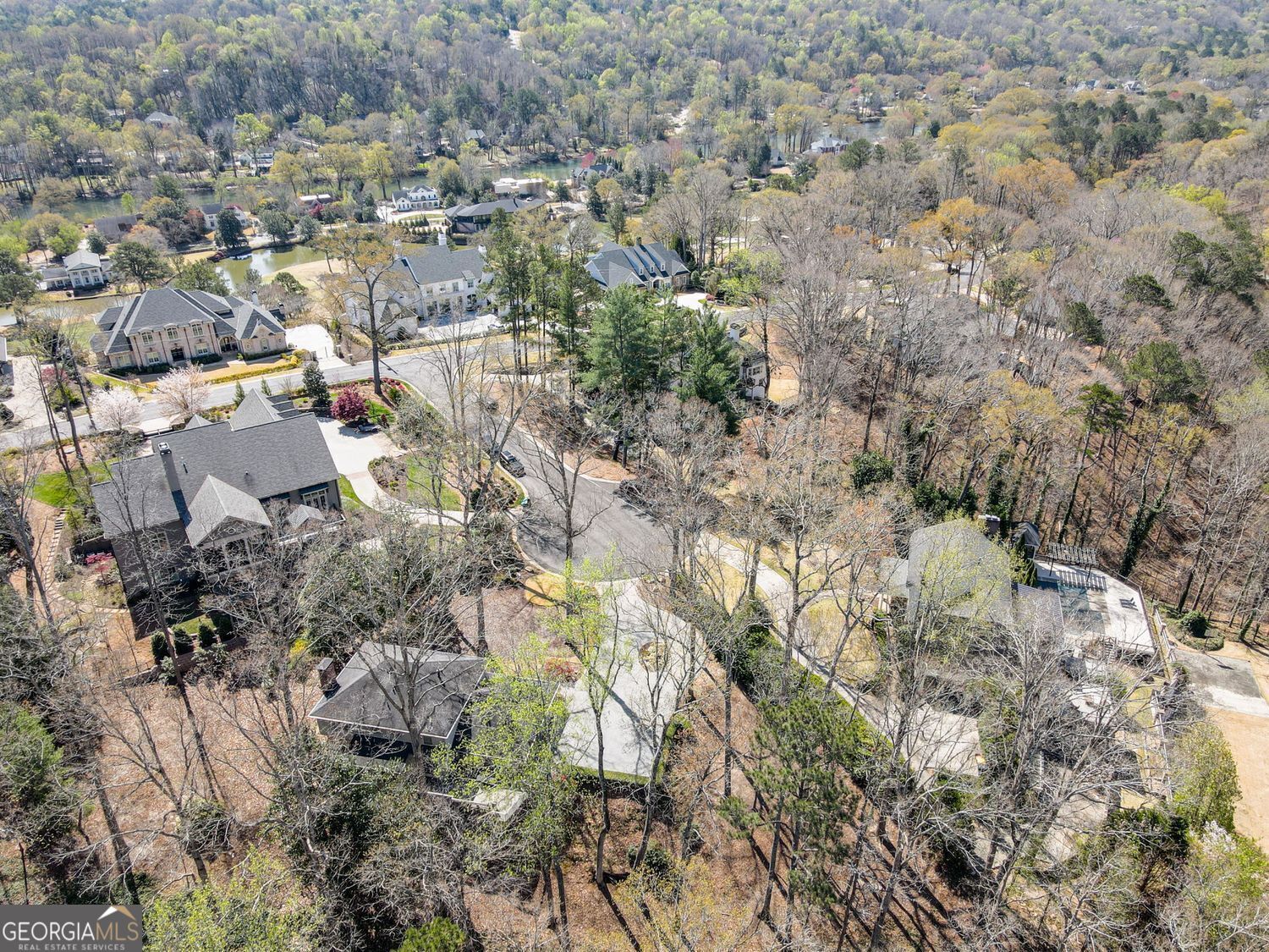 ATLANTA COUNTRY CLUB - Residential
