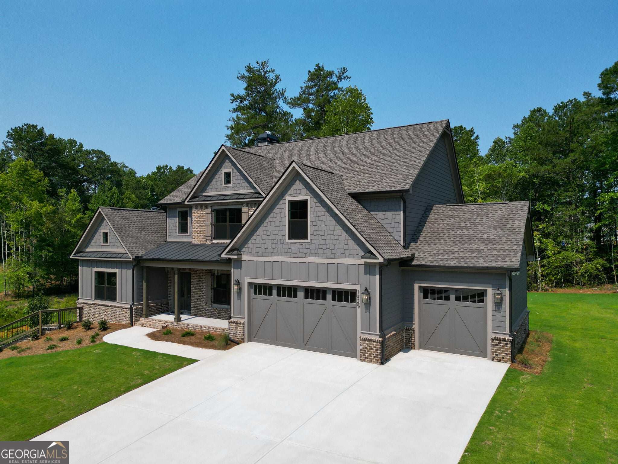 1425 Willowbend PL
