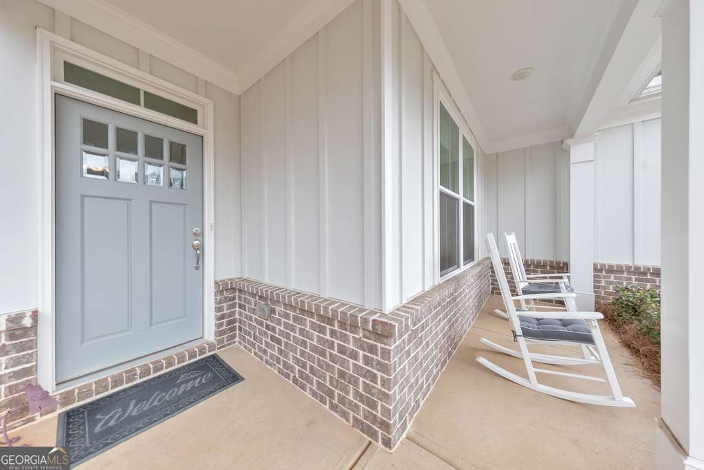 124 Redford LN