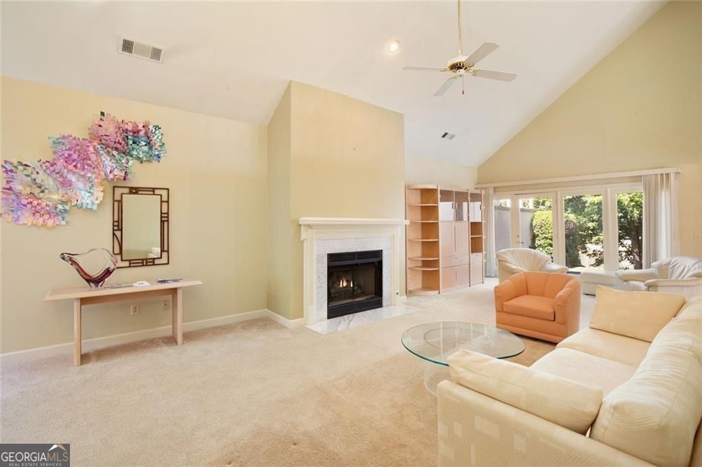 4590 Village DR