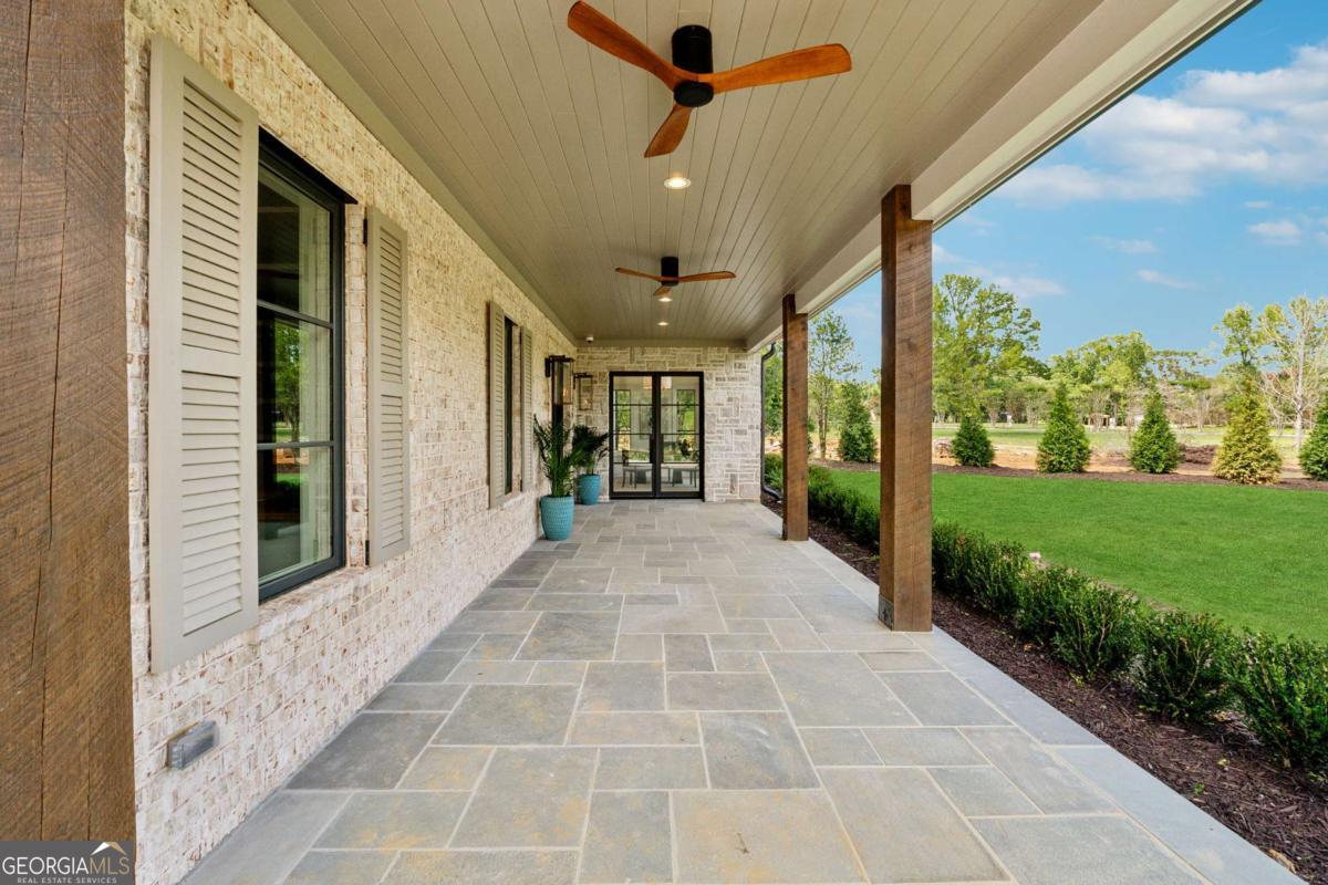 4540 Natchez LN