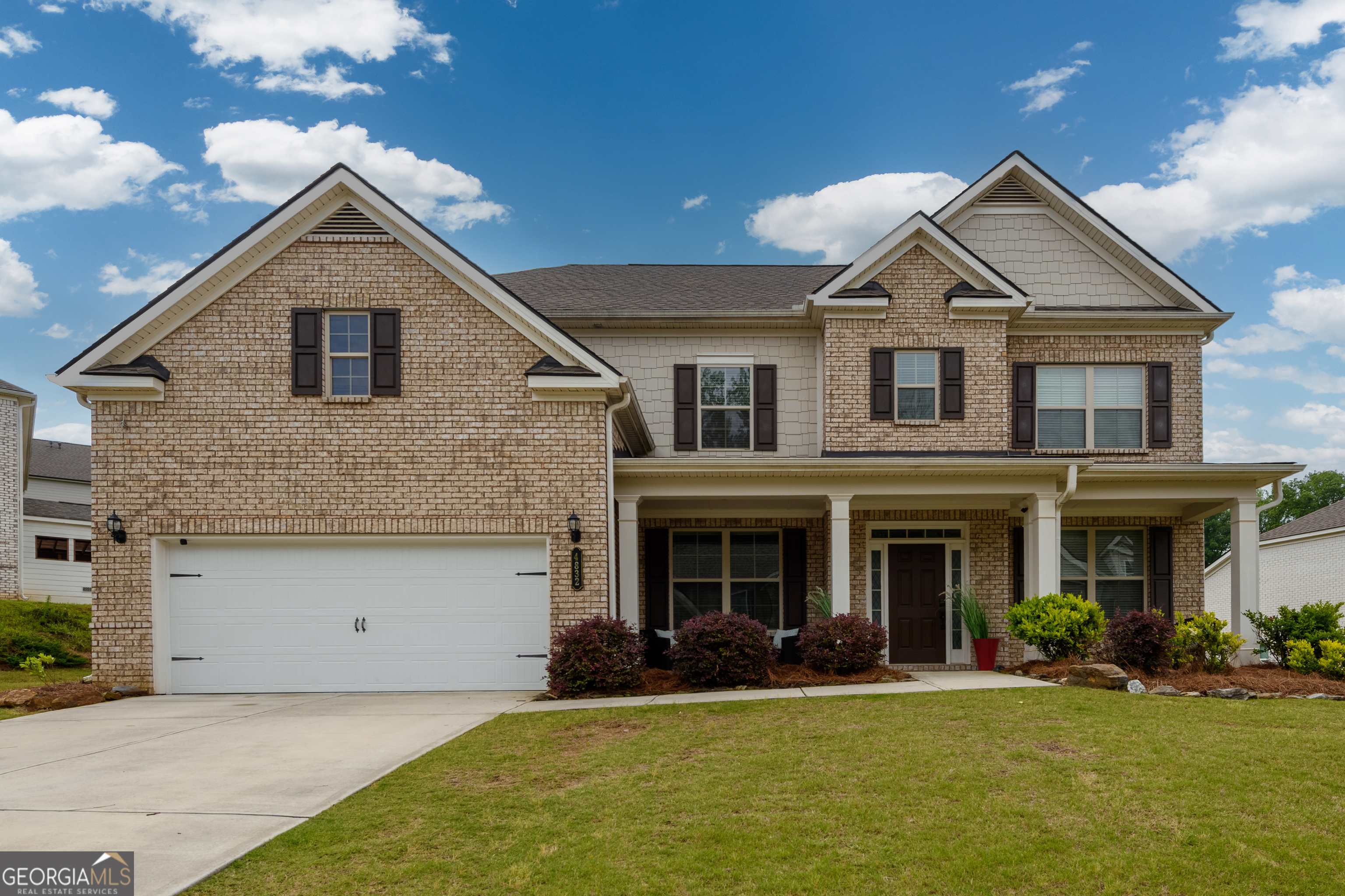 4832 Stone Way Path