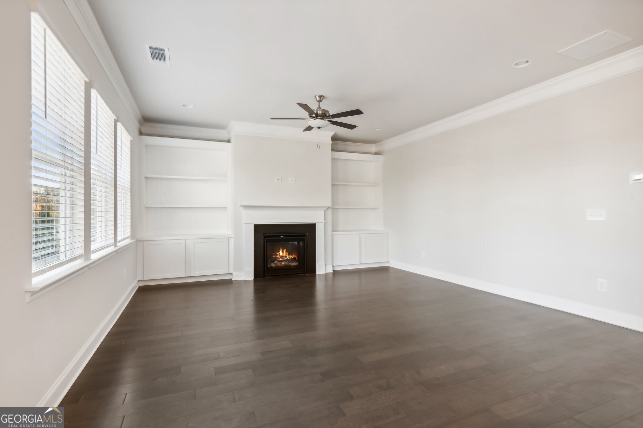 5555 Overview DR