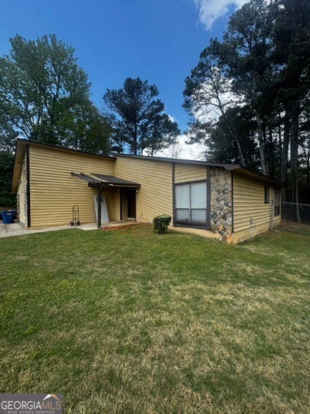 Photo of 6180 Beethoven Circle, Riverdale, GA 30296 (MLS # 10766758)