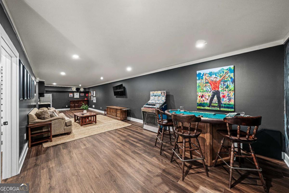 1570 King Arthur CT SE