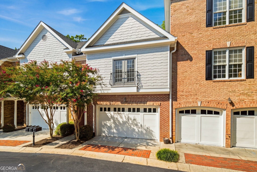 Photo of 5492 Glenridge Drive #544, Sandy Springs, GA 30342 (MLS # 10850701)