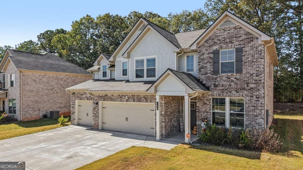 Photo of 120 Cabin Way, Hampton, GA 30228 (MLS # 10733571)