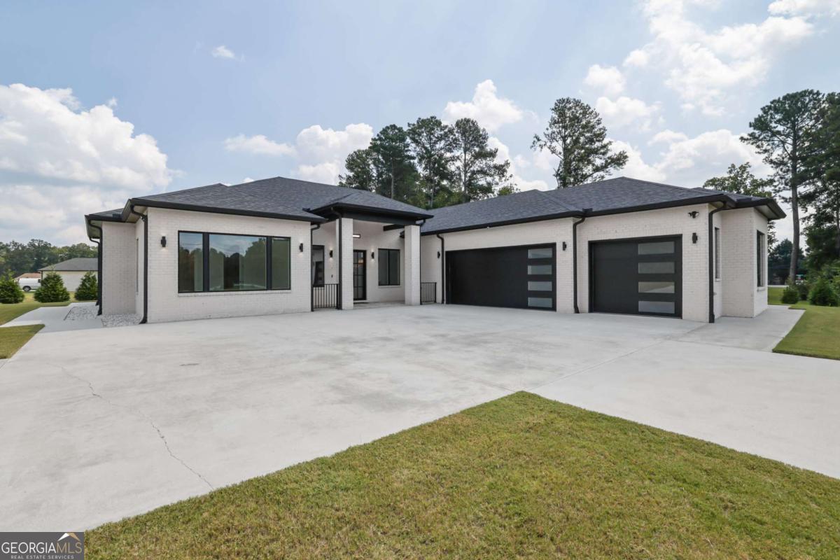 3893 Indian Shoals RD