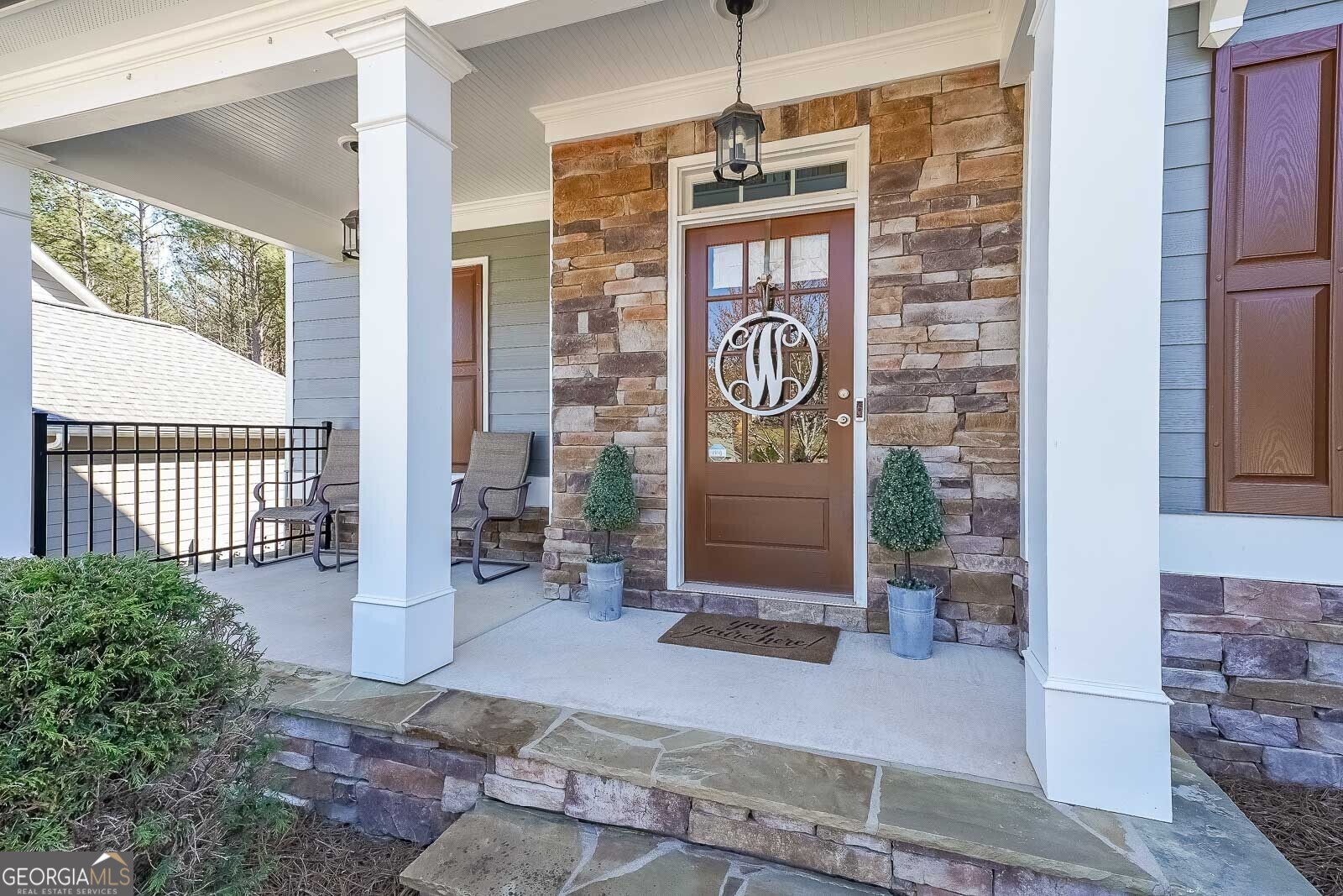 127 Grace Arbor LN
