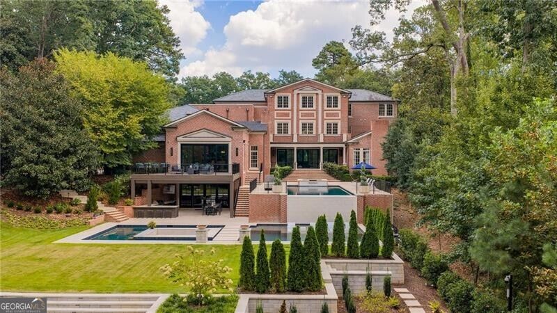 Photo of 3750 Tuxedo Road NW, Atlanta, GA 30305 (MLS # 10841756)
