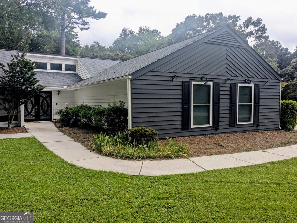 Photo of 101 Cornflower Court, Peachtree City, GA 30269 (MLS # 10872319)