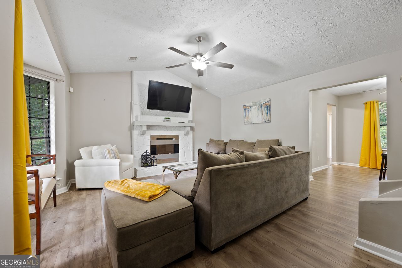 4064 PANOLA WOODS DR