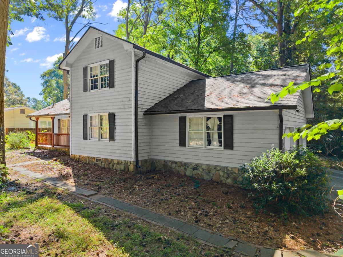 2826 Whippoorwill CIR