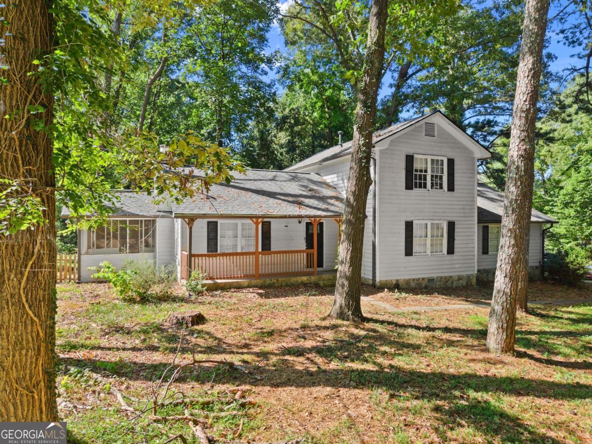 2826 Whippoorwill CIR