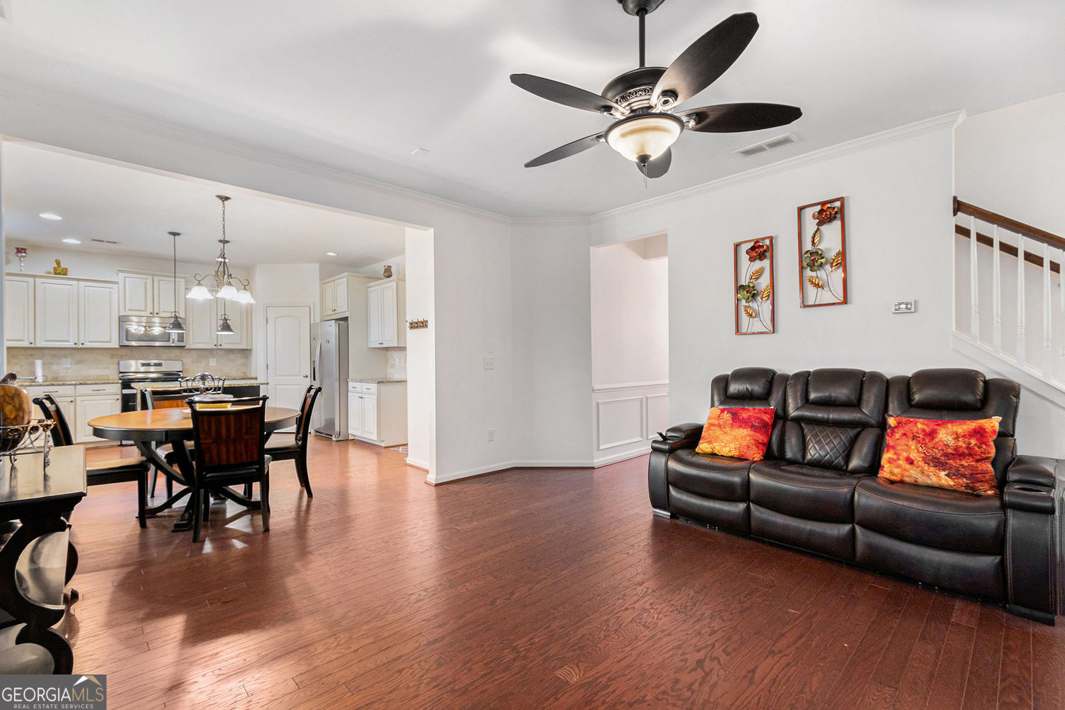 121 Royal Sunset DR