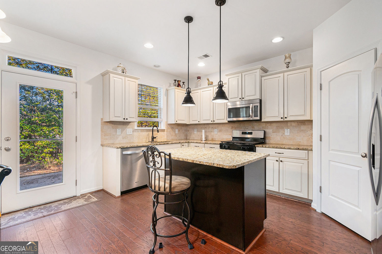 121 Royal Sunset DR