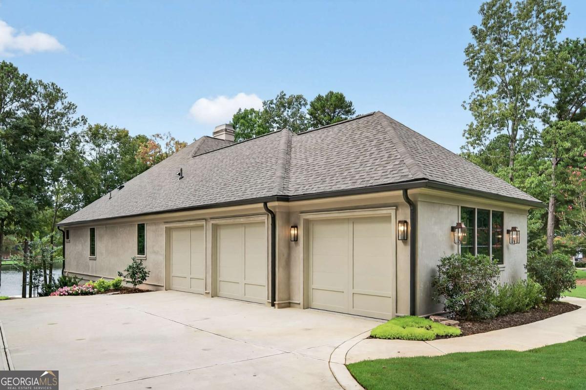 1420 Anchor Bay DR