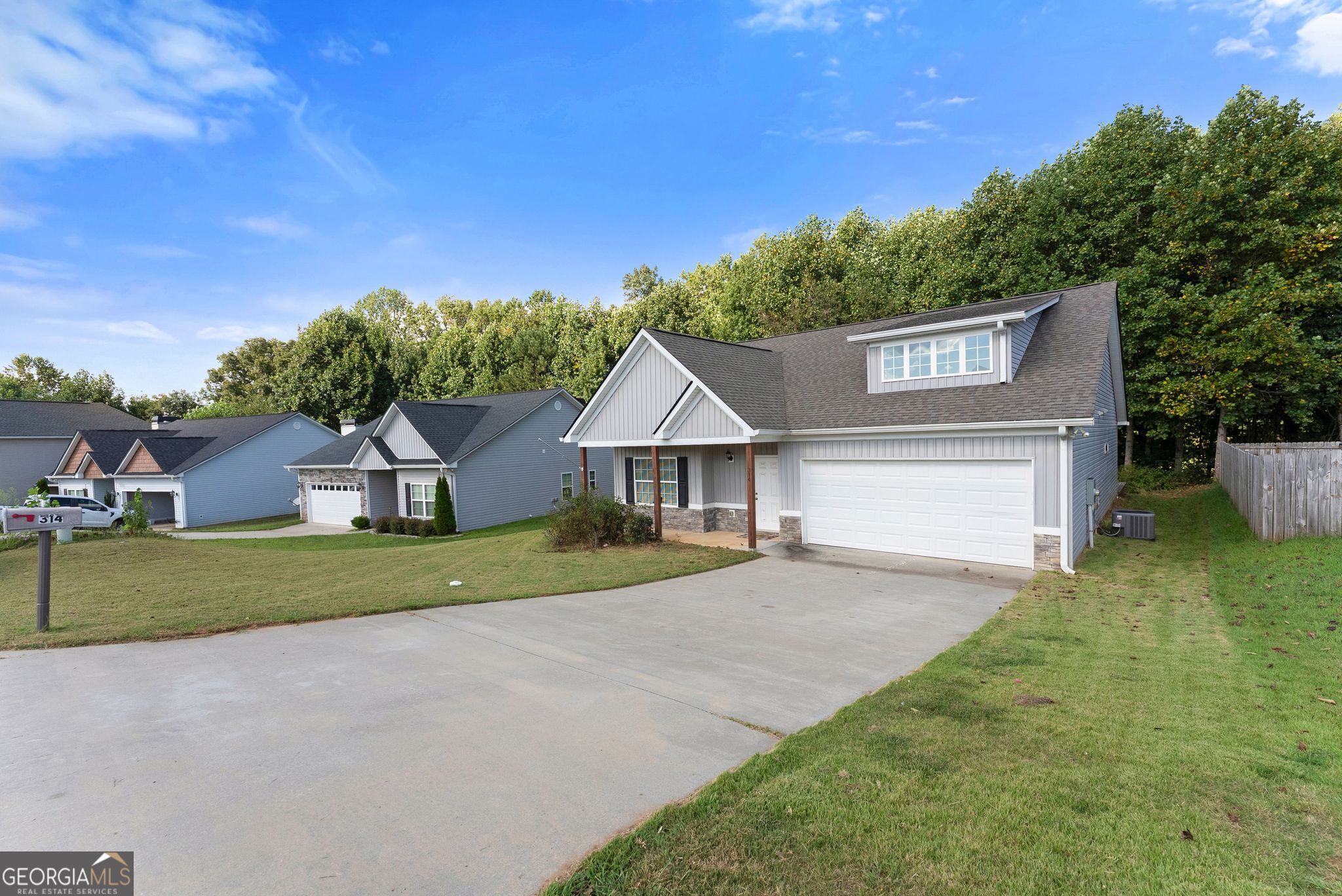 314 Highland Pointe DR