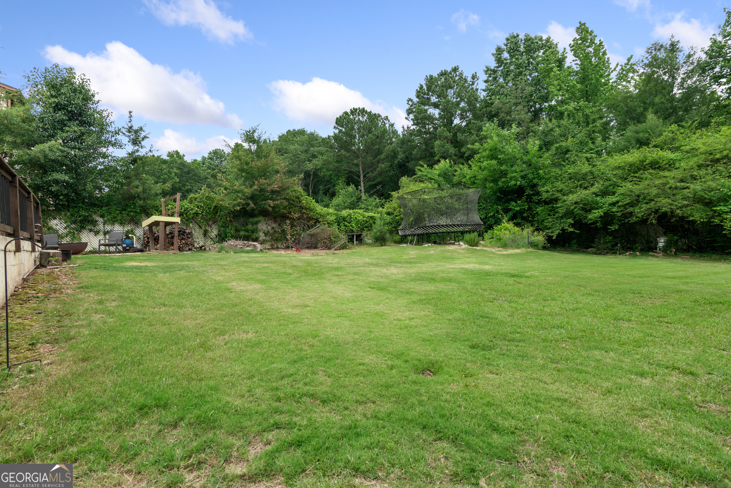 Roswell, Georgia 30075, United States, 5 Bedrooms Bedrooms, ,5 BathroomsBathrooms,Residential,Active,147089