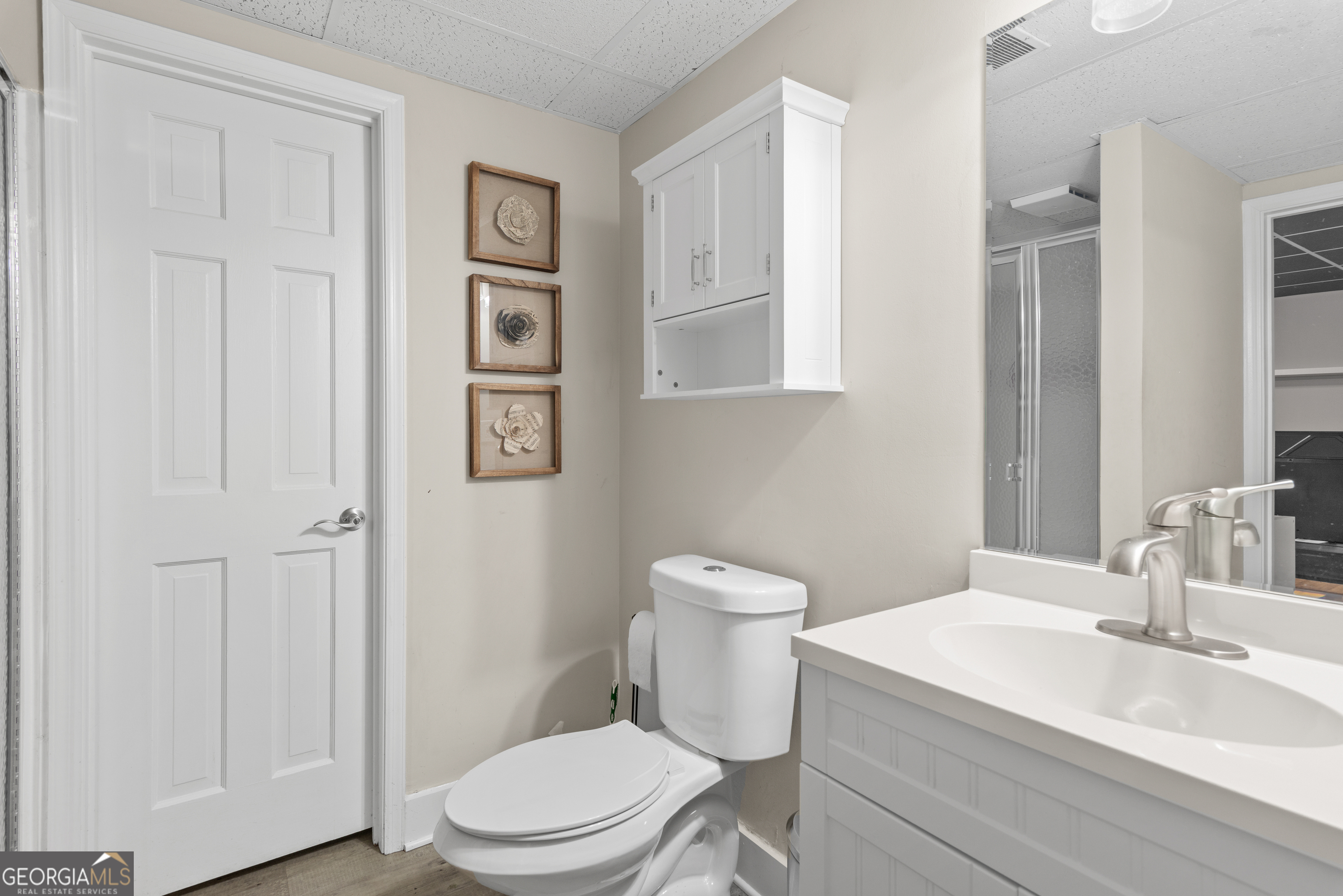 Roswell, Georgia 30075, United States, 5 Bedrooms Bedrooms, ,5 BathroomsBathrooms,Residential,Active,147089