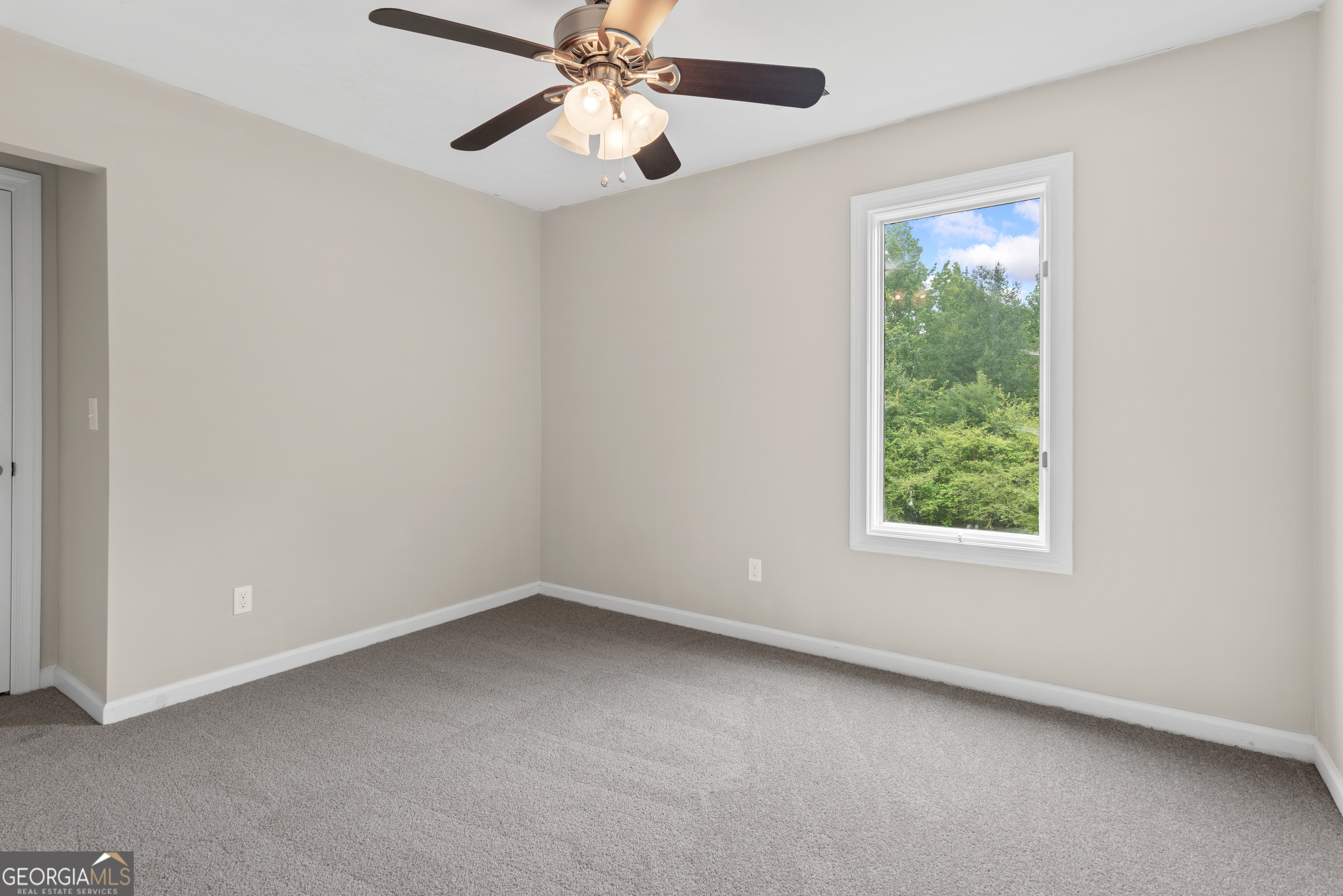 Roswell, Georgia 30075, United States, 5 Bedrooms Bedrooms, ,5 BathroomsBathrooms,Residential,Active,147089