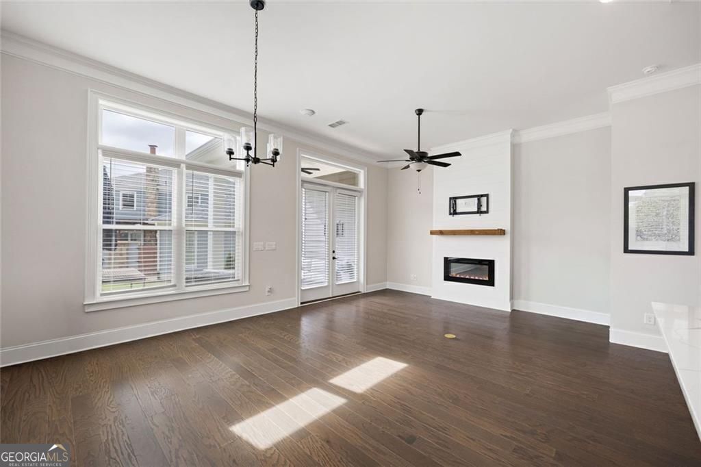 THE VILLAGE AT TOWNLAKE - Residential Lease