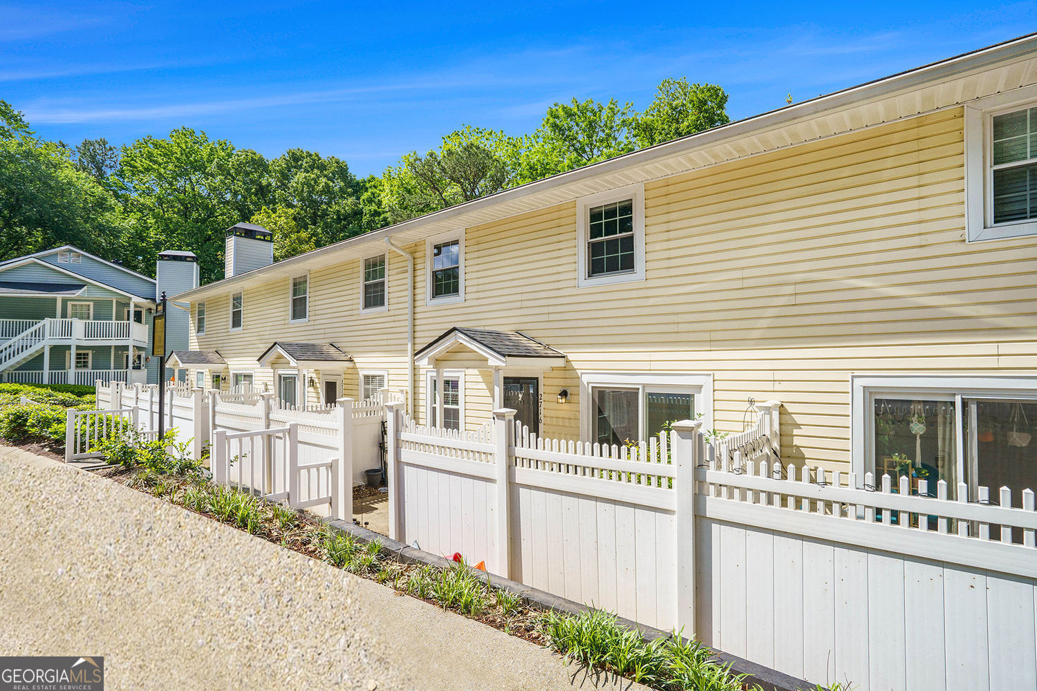 BENTLEY RIDGE - Residential