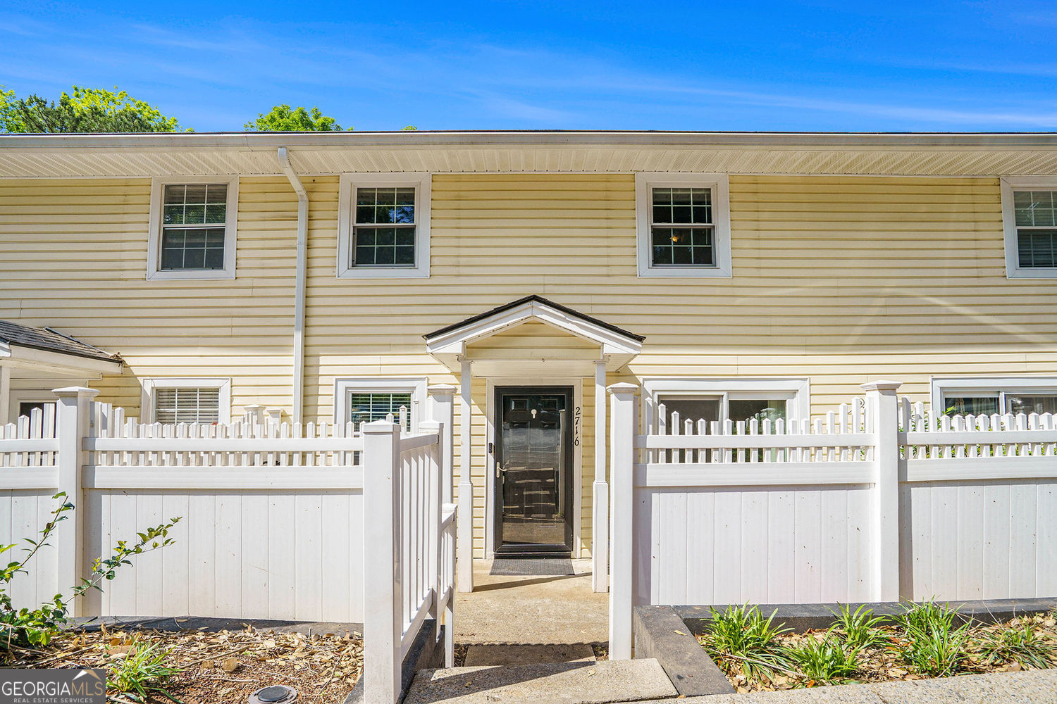 BENTLEY RIDGE - Residential