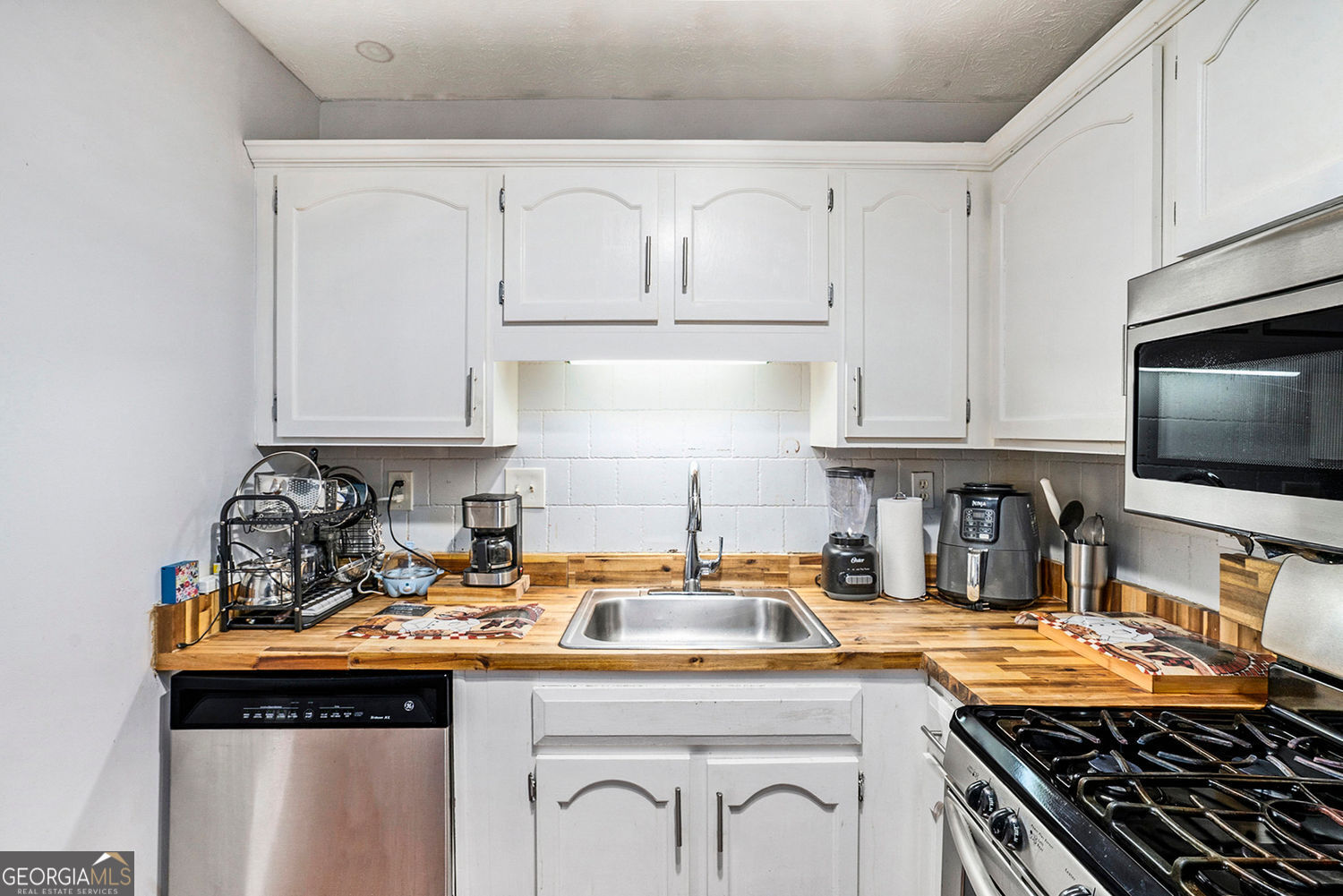 BENTLEY RIDGE - Residential