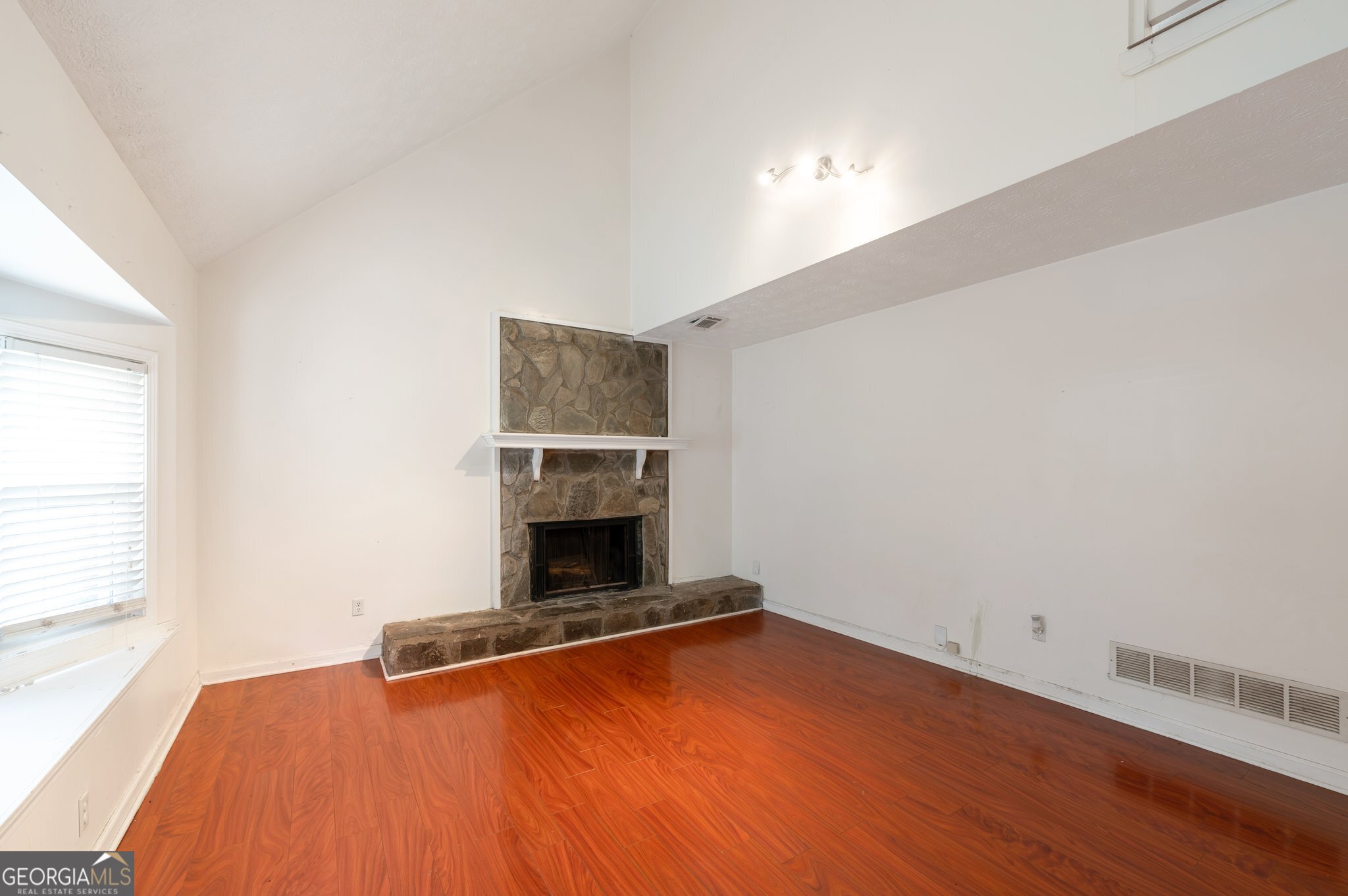 Timber Creek Estates - Residential Lease