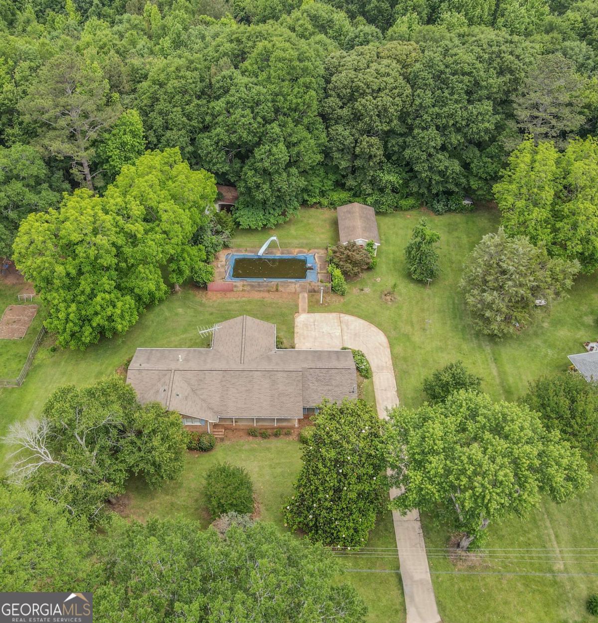 75 Dixie Meadows LN