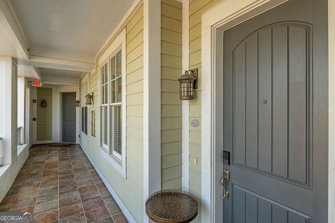 10 Marina DR 112