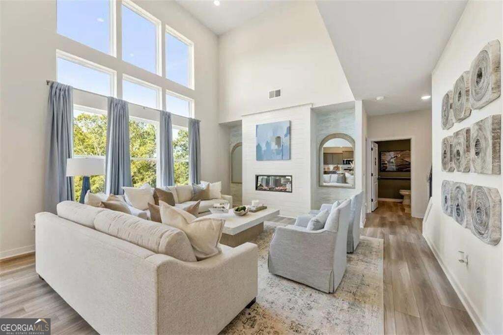 428 Province CT