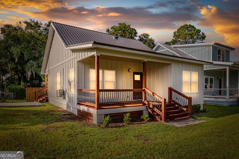 608 Q ST Brunswick GA 31520