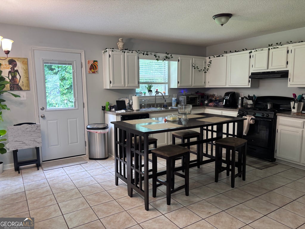 Photo of 7161 New Dale Road, Rex, GA 30273 (MLS # 10785104)