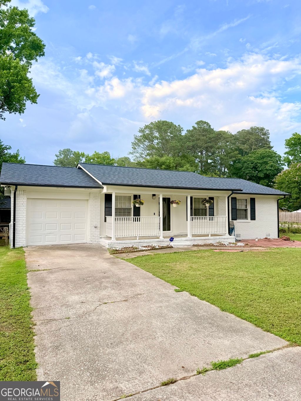 Photo of 6205 Fieldcrest Drive, Morrow, GA 30260 (MLS # 10774612)
