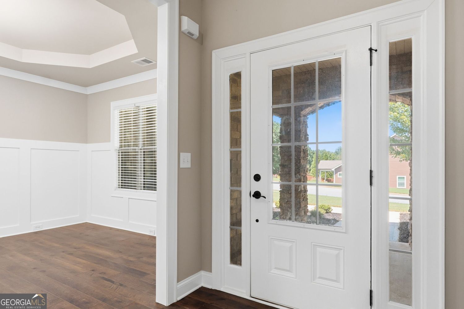 6130 Arlington CIR