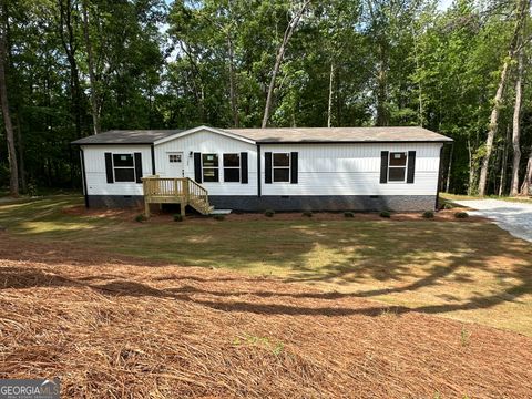 1188 Nails Creek Crossing Royston GA 30662