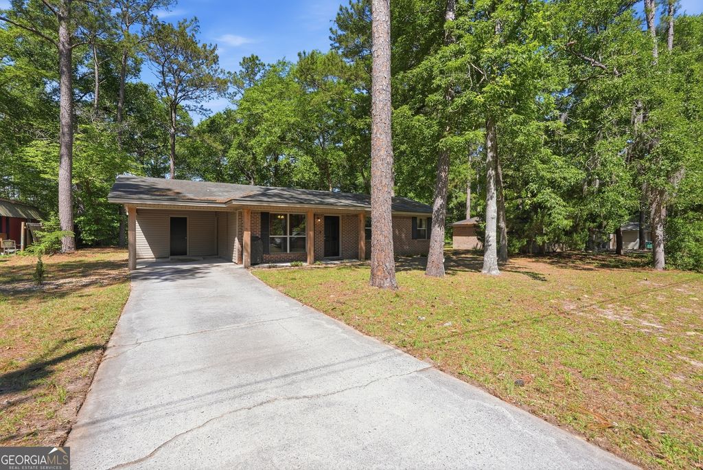 Photo of 1014 Ash St Extension, Springfield, GA 31329 (MLS # 10767530)